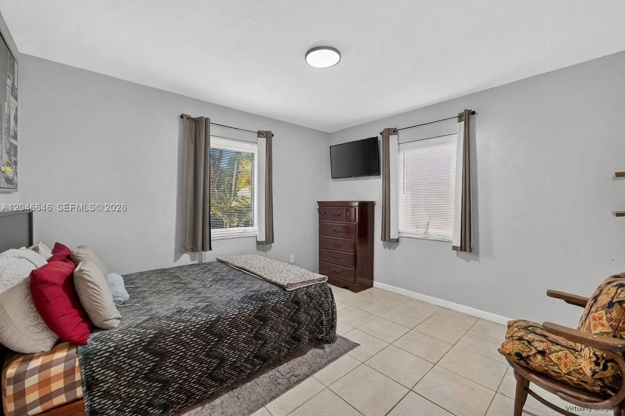 1230 NW 84th Ter, Miami, FL 33147 photo 13