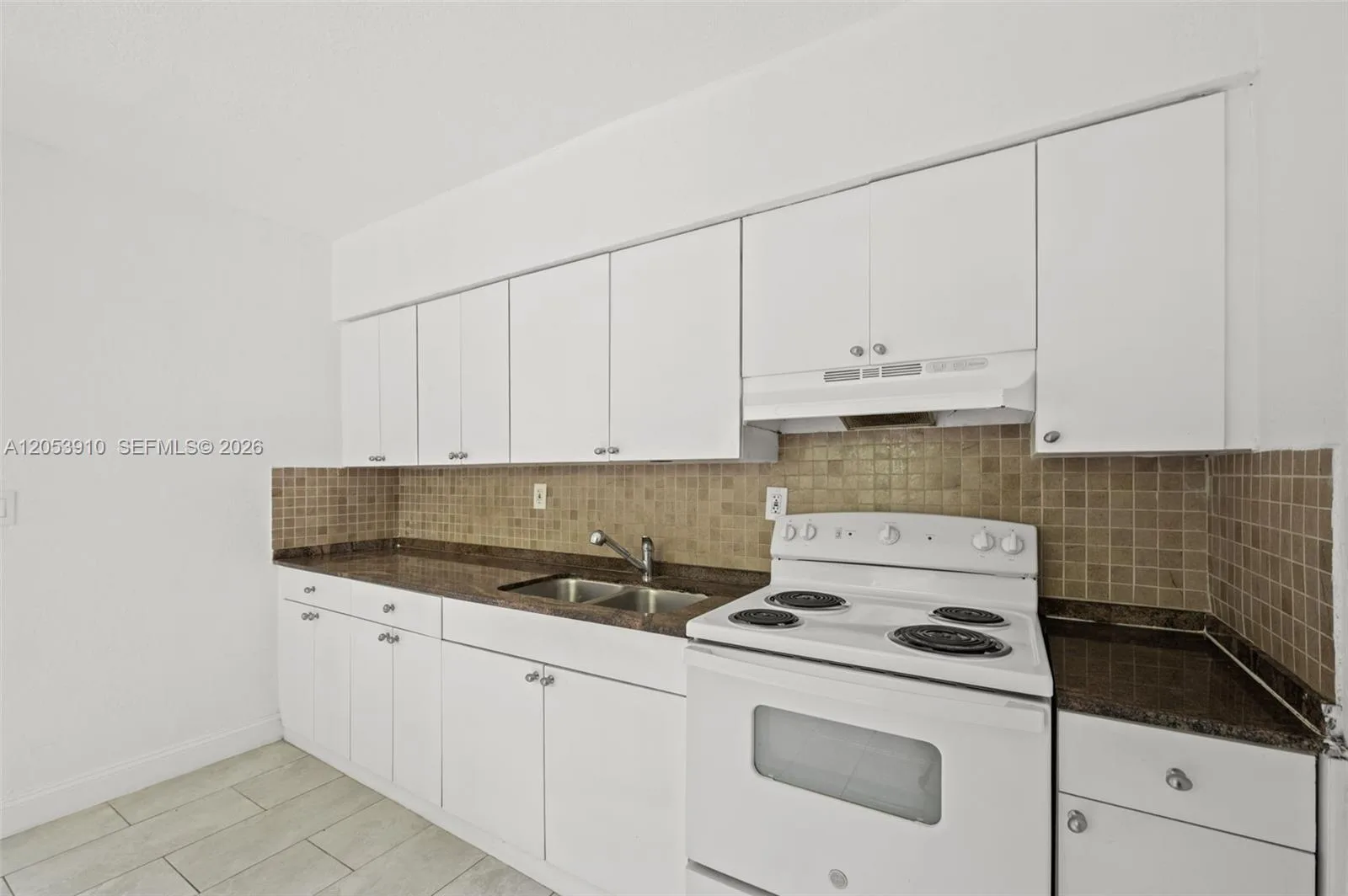 1429 NE 118th Ter, Miami, FL 33161 photo 10