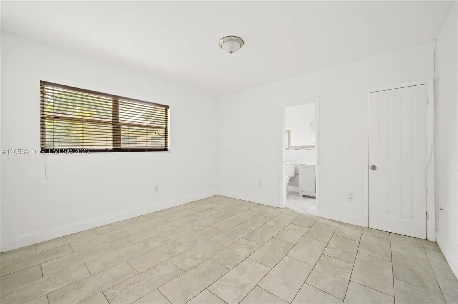 1429 NE 118th Ter, Miami, FL 33161 photo 11