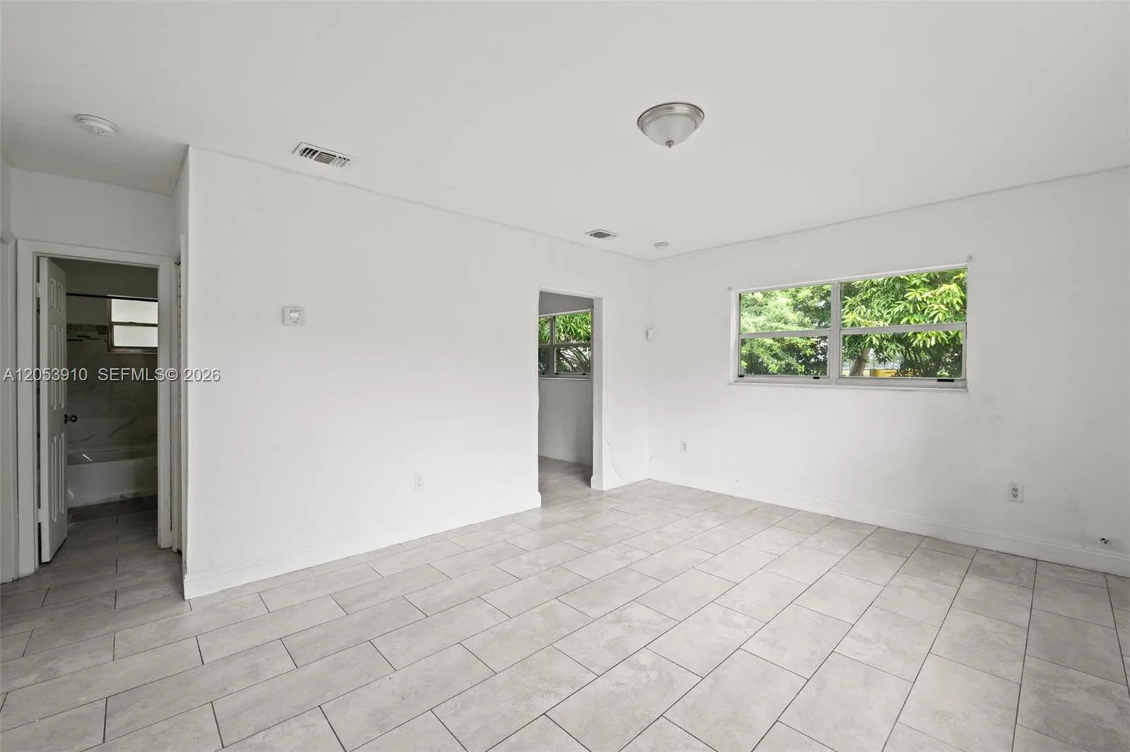 1429 NE 118th Ter, Miami, FL 33161 photo 6