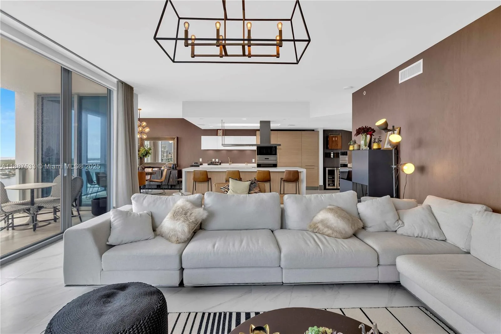 17111 Biscayne Blvd # 1709, North Miami Beach, FL 33160 photo 10