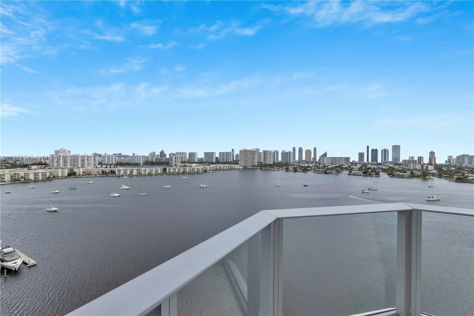 17111 Biscayne Blvd # 1709, North Miami Beach, FL 33160 photo 2