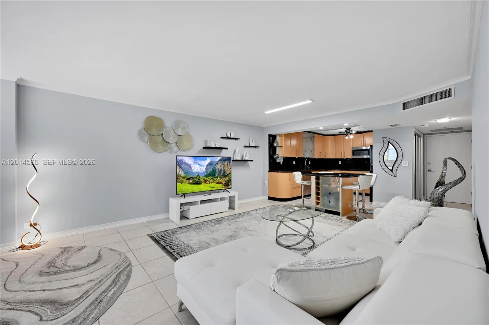 6039 Collins Ave # 621, Miami Beach, FL 33140 photo 11