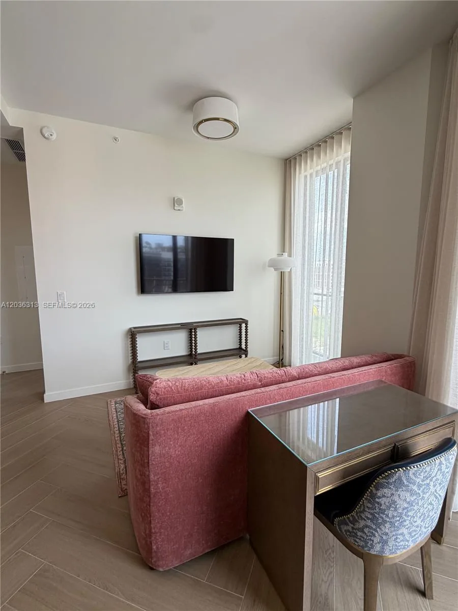 2700 NW 2nd Av # 822, Miami, FL 33127 photo 8