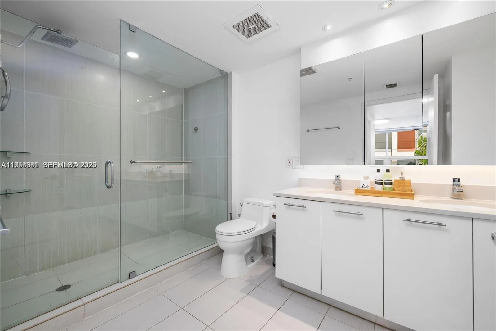 3250 NE 1st Ave # 515, Miami, FL 33137 photo 7