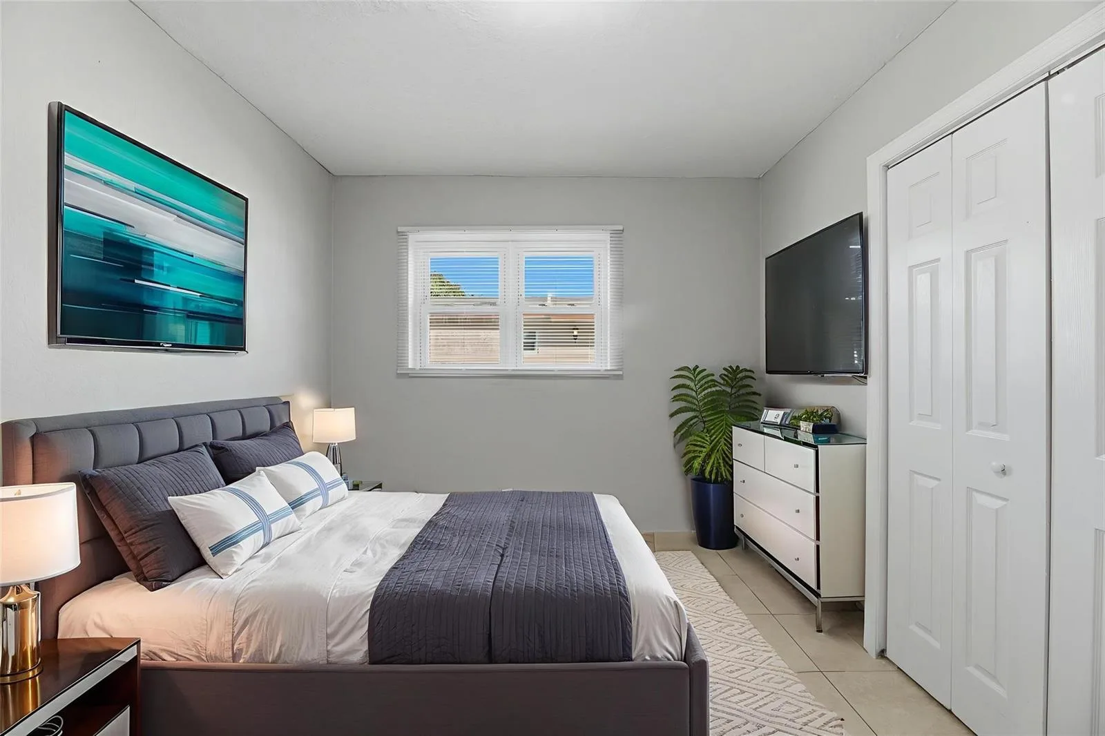 5649 SW 36th Court, West Park, FL 33023 photo 6