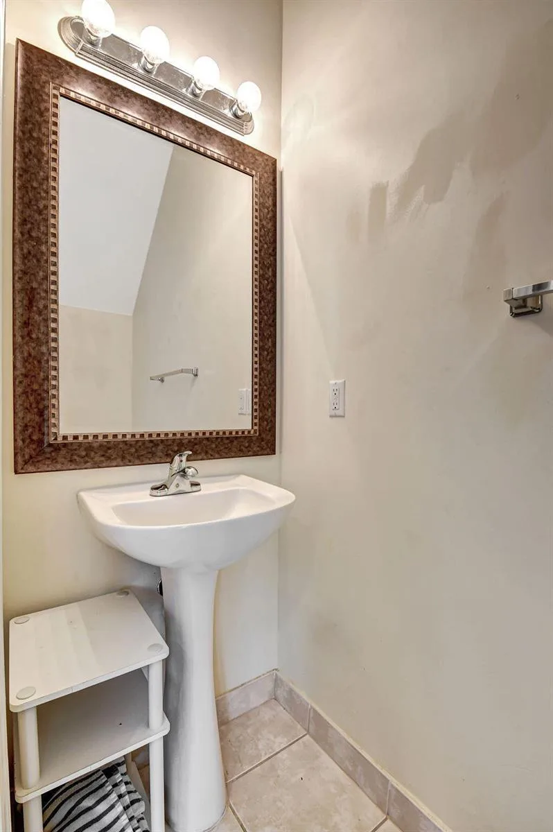 608 NW 25th Avenue, Boynton Beach, FL 33426 photo 13