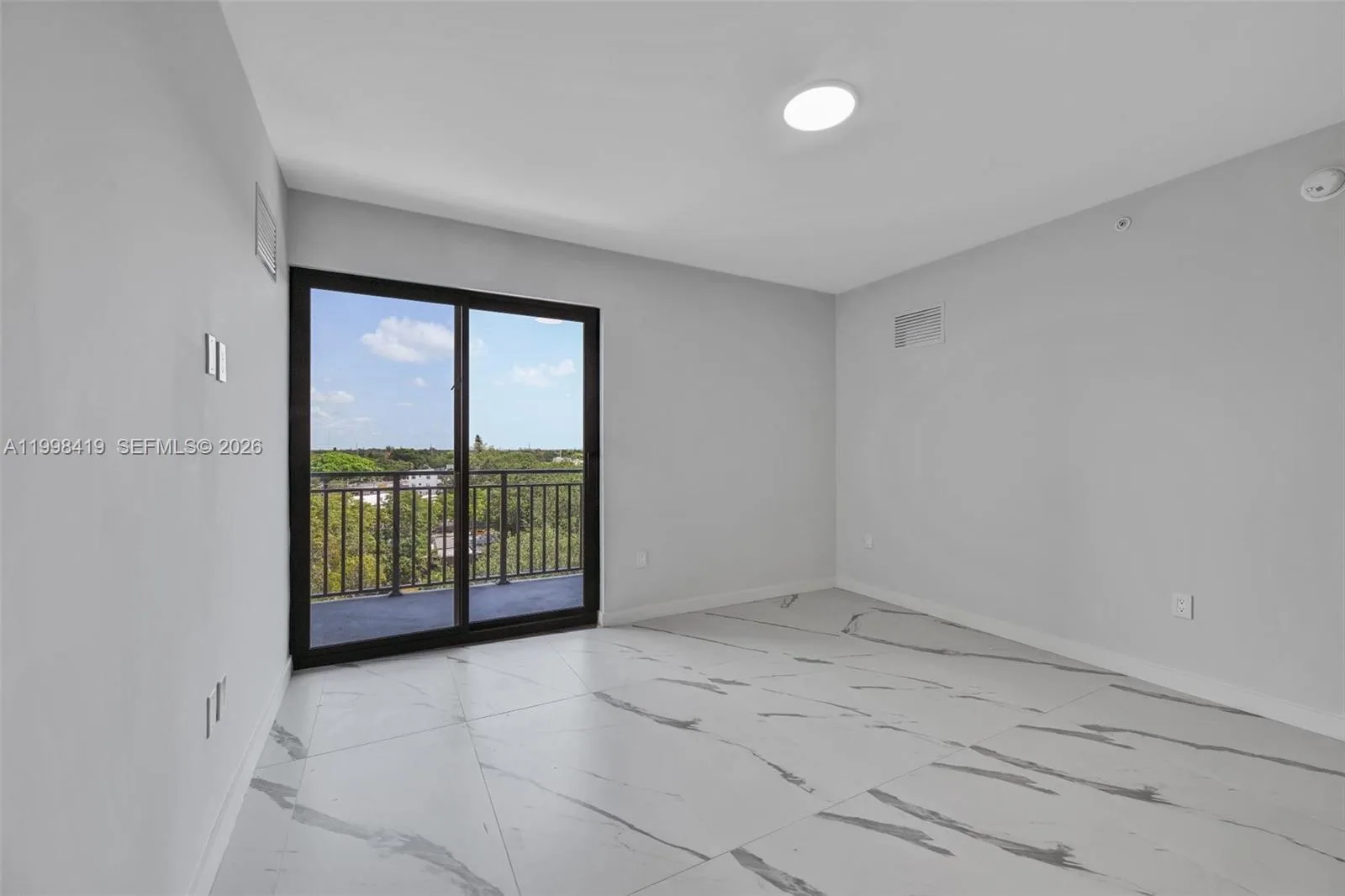 840 NE 130th Street # 610, North Miami, FL 33161 photo 3