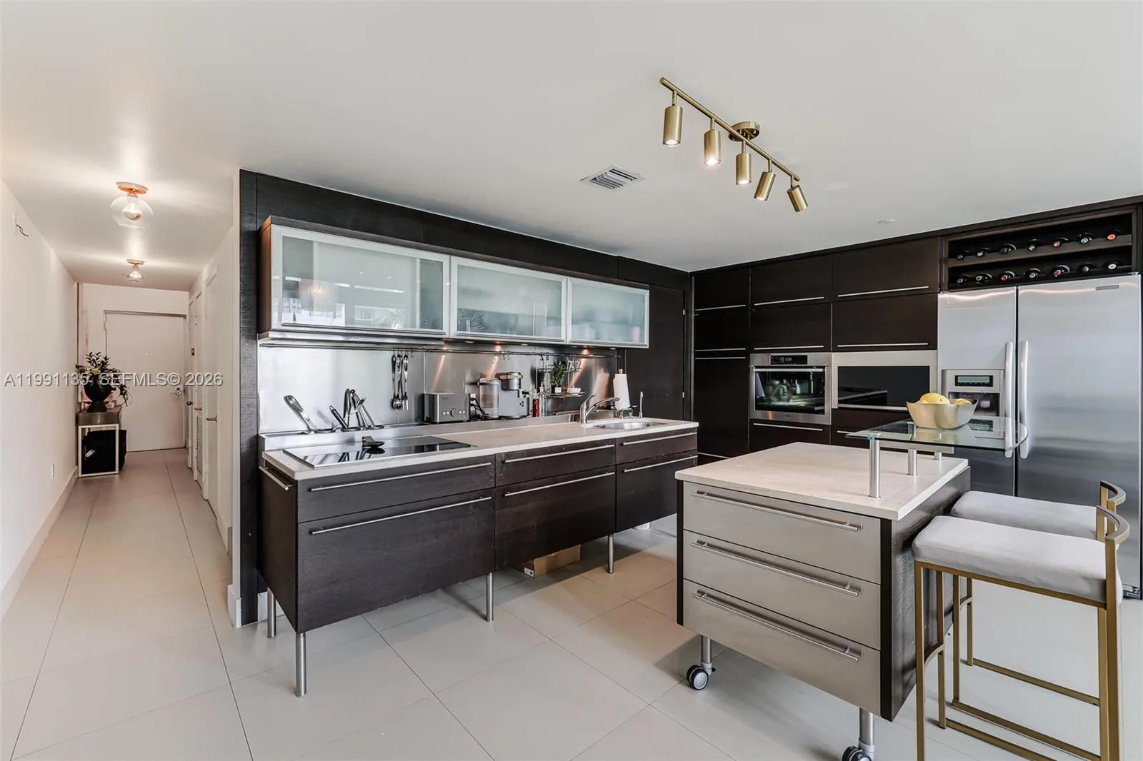 6000 Collins Ave # 523, Miami Beach, FL 33140 photo 13
