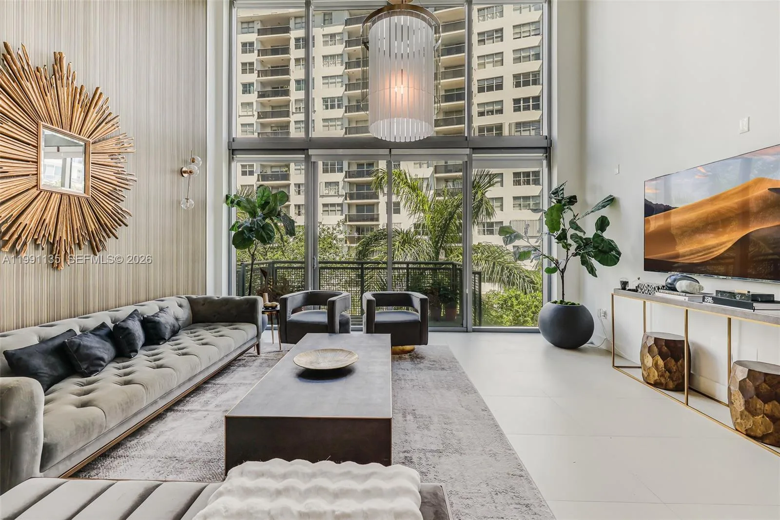 6000 Collins Ave # 523, Miami Beach, FL 33140 photo 2