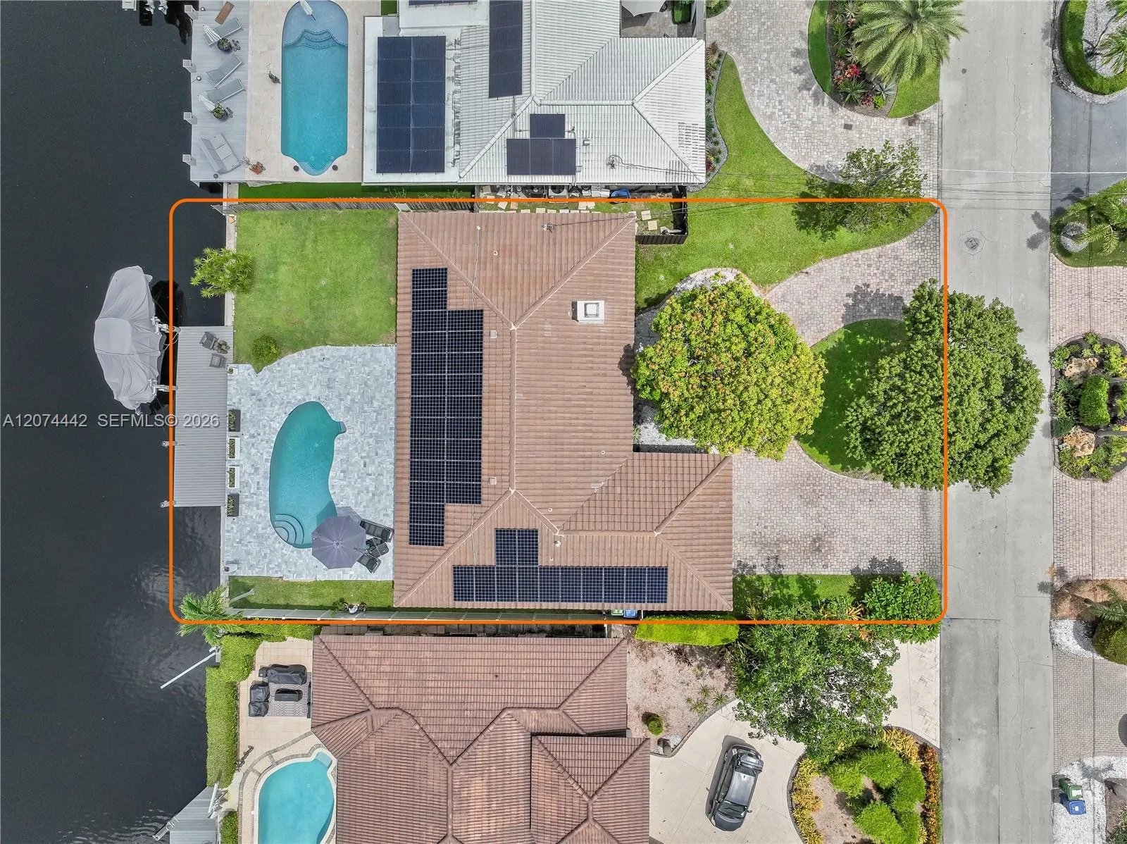 2225 NE 16th Ave, Wilton Manors, FL 33305 photo 13