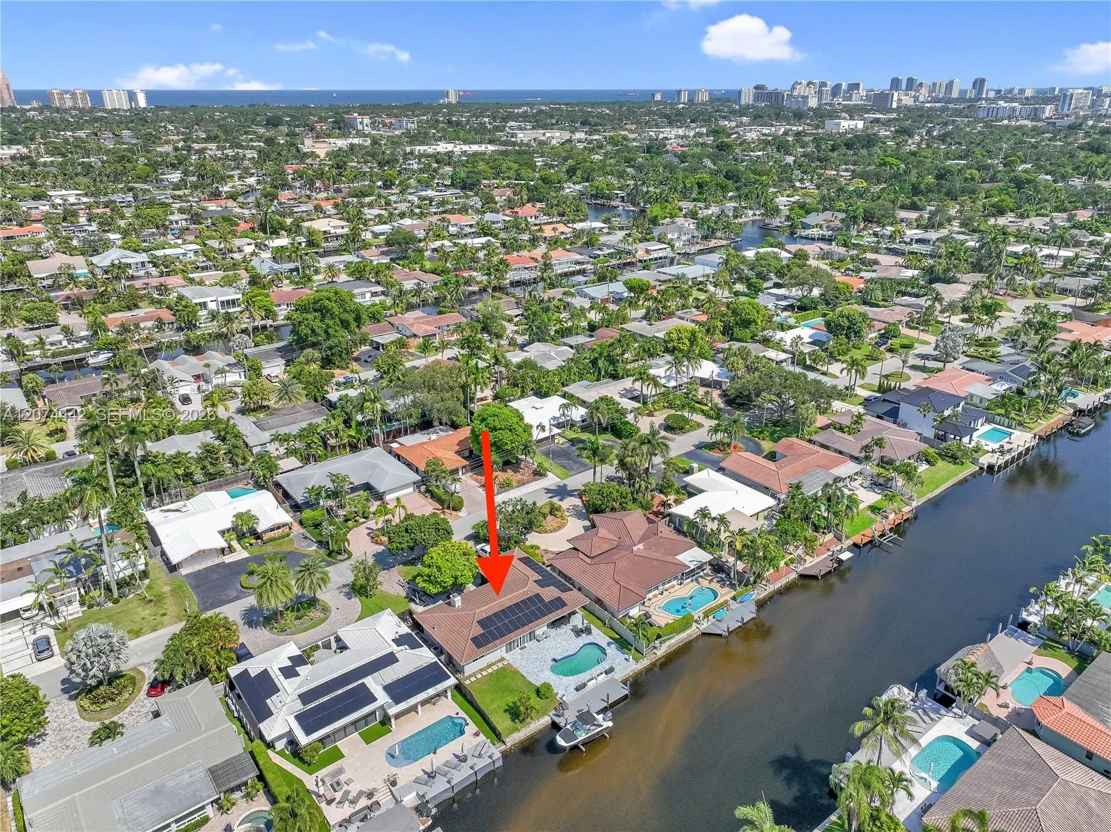 2225 NE 16th Ave, Wilton Manors, FL 33305 photo 9