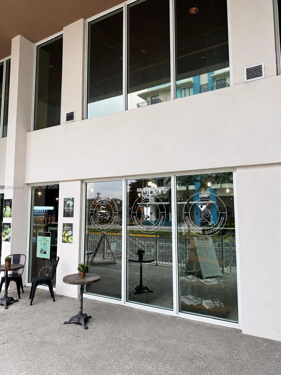 180 E Dania Beach Blvd, Dania Beach, FL 33004