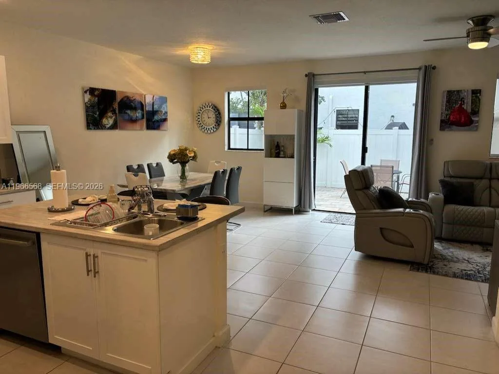 3350 W 112th St, Hialeah, FL 33018 photo 8