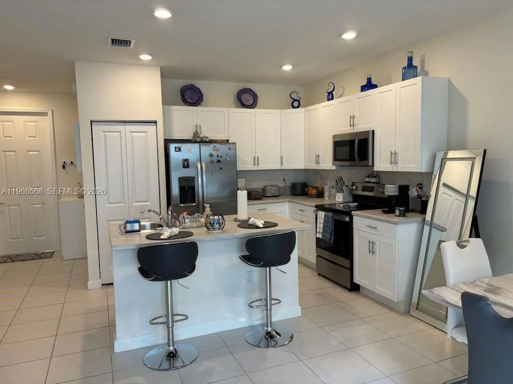 3350 W 112th St, Hialeah, FL 33018 photo 9