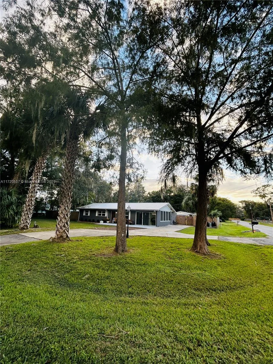6140 NE 18th Ave, Ocala, FL 34479 photo 2