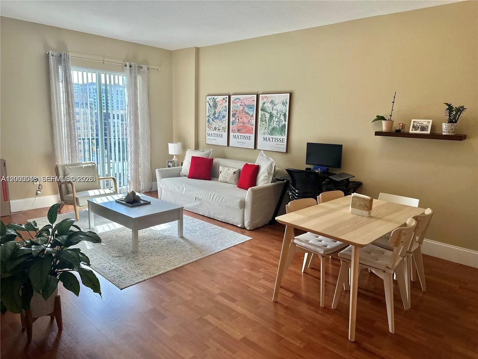 10 Aragon Ave # 818, Coral Gables, FL 33134