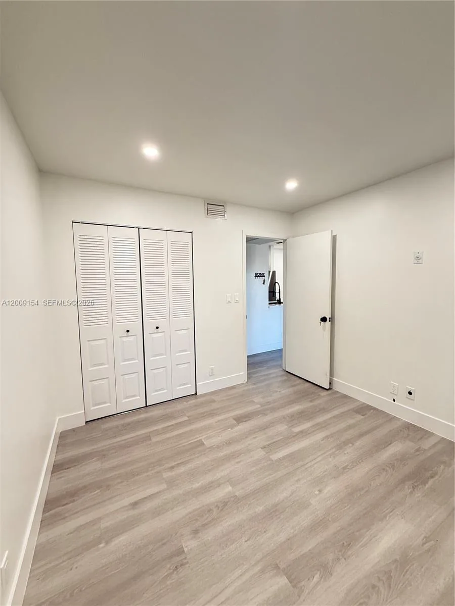10016 Winding Lake Rd # 202, Sunrise, FL 33351 photo 8