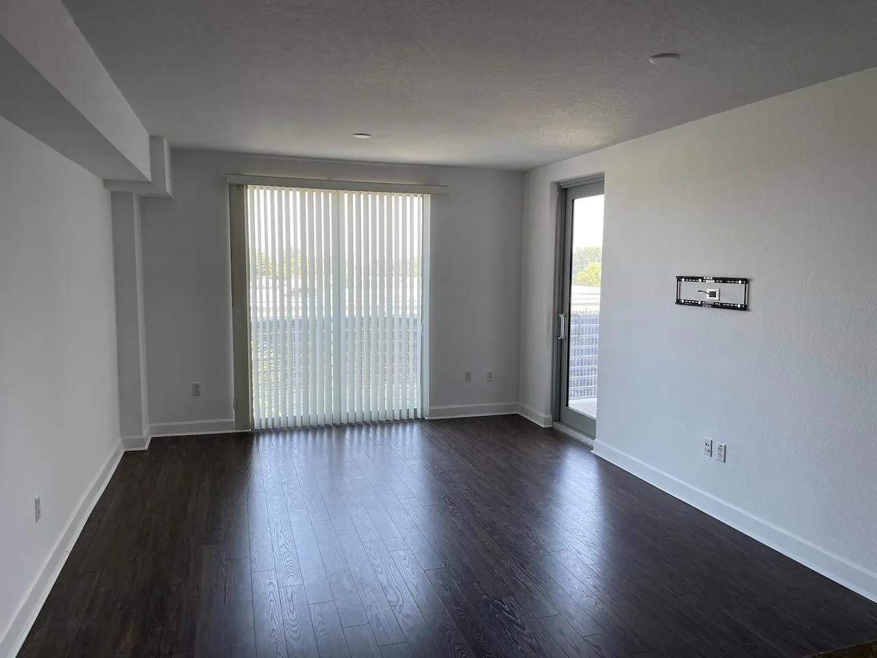 1830 Radius Drive # 307, Hollywood, FL 33020