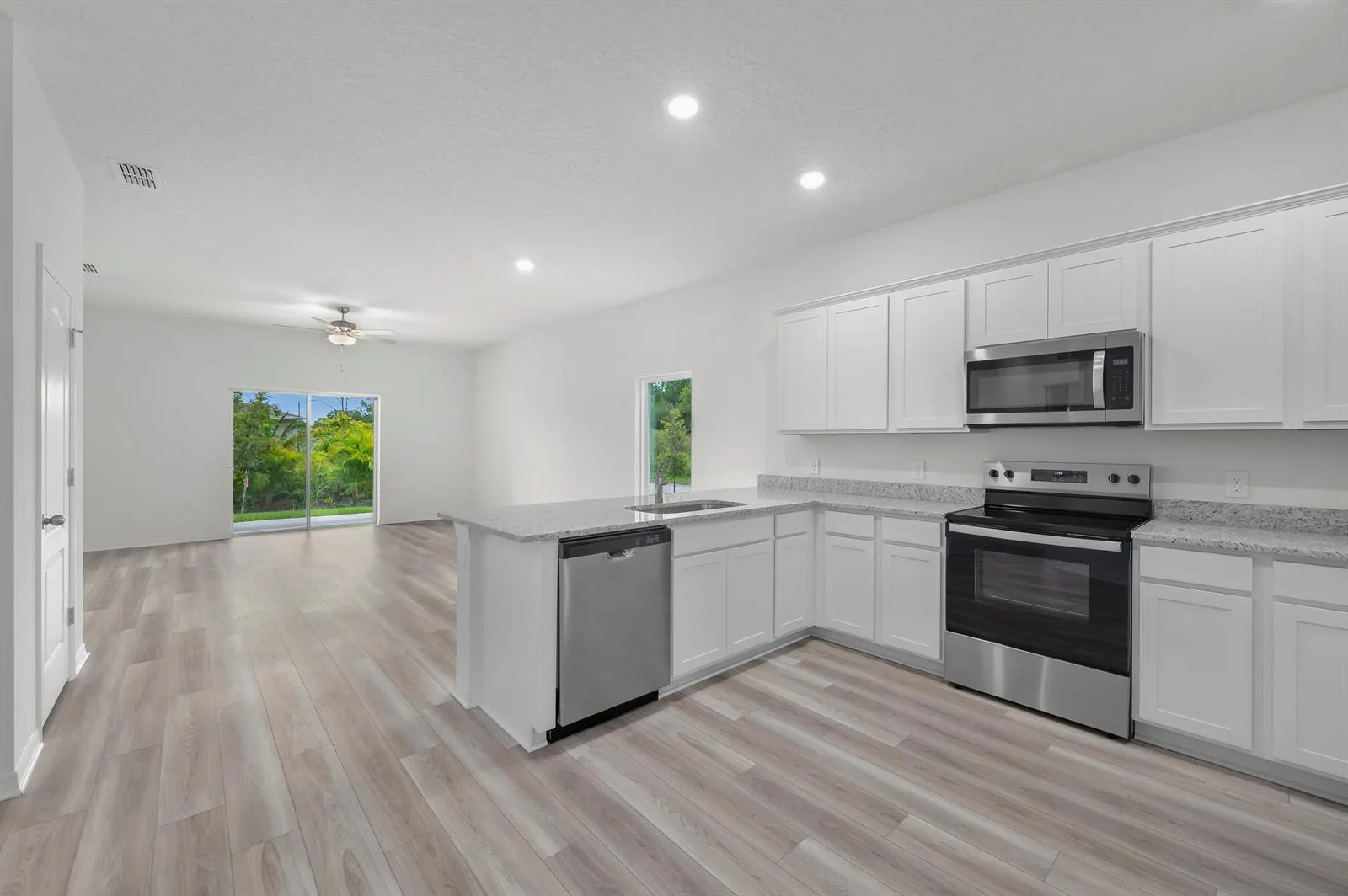 4608 Palmetto Drive, Fort Pierce, FL 34982 photo 6