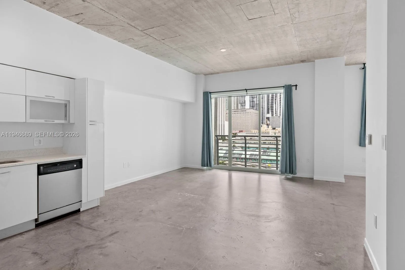 133 NE 2nd Ave # 708, Miami, FL 33132