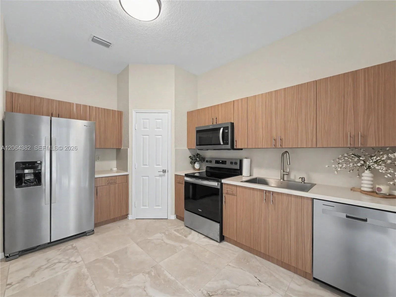 1940 SE 24th Ave, Homestead, FL 33035 photo 12