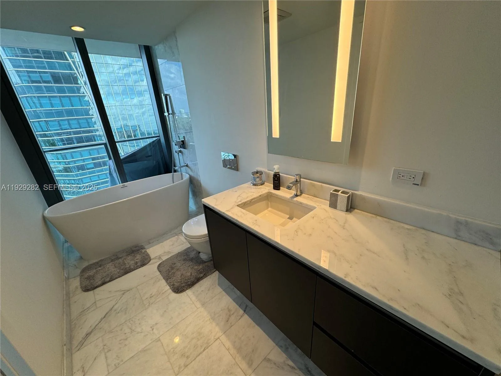 1451 Brickell Ave # 1105, Miami, FL 33131 photo 10