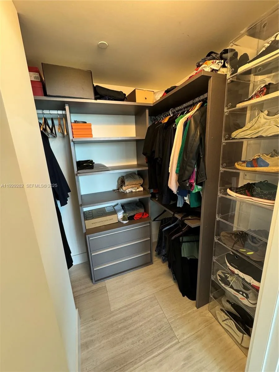1451 Brickell Ave # 1105, Miami, FL 33131 photo 13