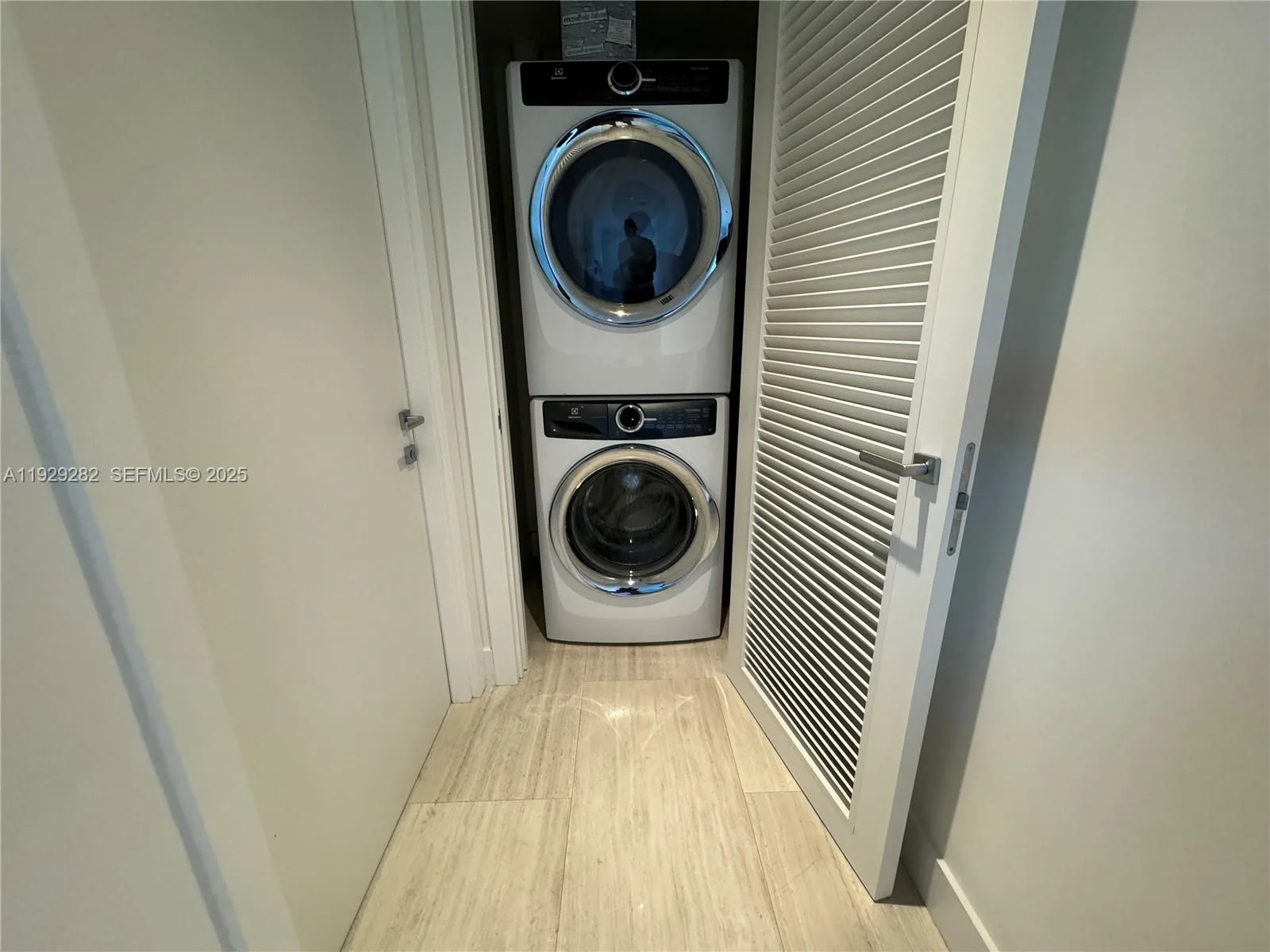 1451 Brickell Ave # 1105, Miami, FL 33131 photo 7