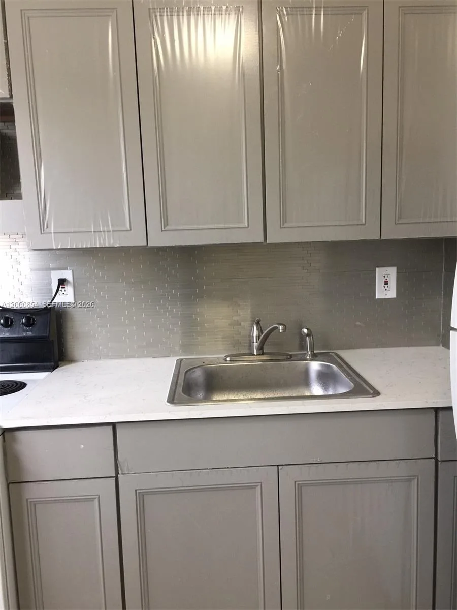 1800 NW 19th St # 1, Miami, FL 33125 photo 7