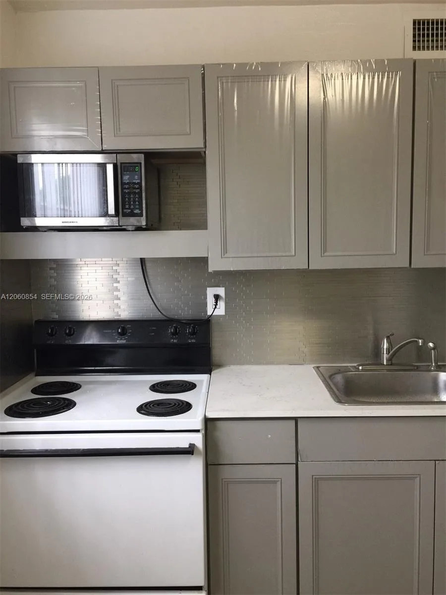 1800 NW 19th St # 1, Miami, FL 33125 photo 9