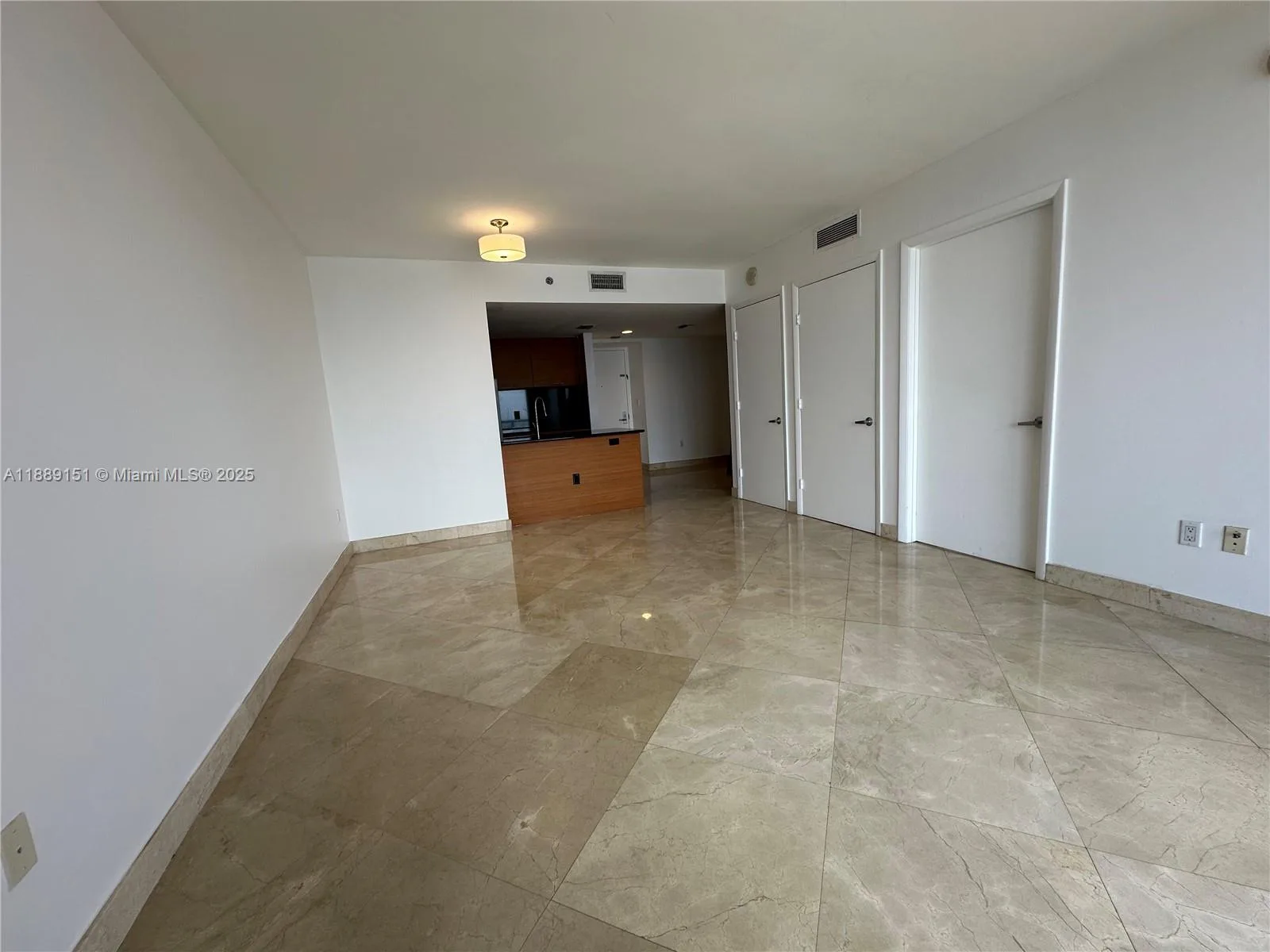 50 Biscayne Blvd # 4305, Miami, FL 33132 photo 10