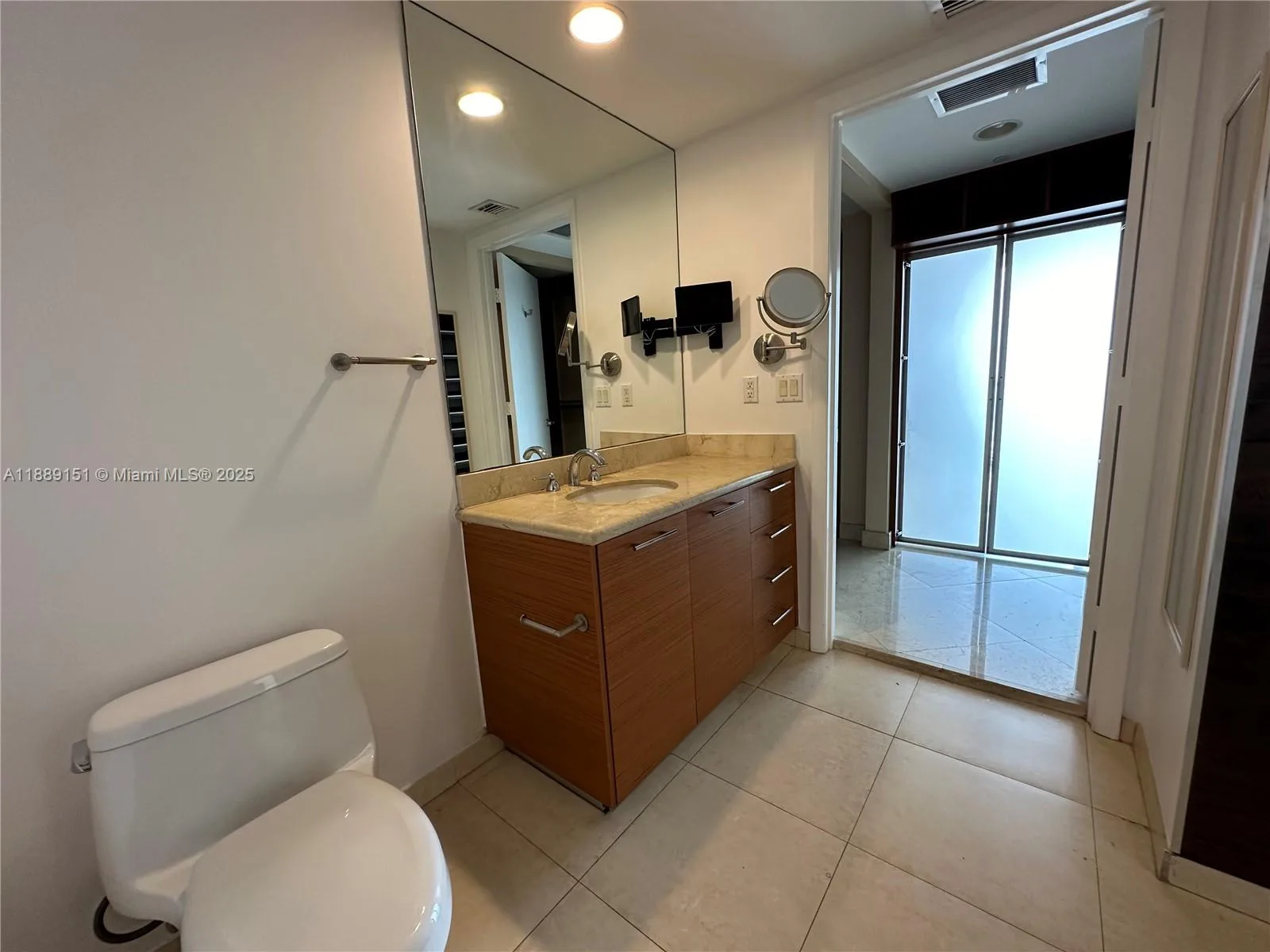50 Biscayne Blvd # 4305, Miami, FL 33132 photo 12