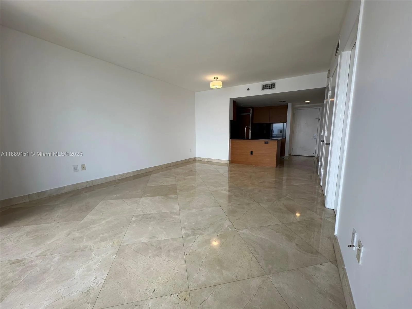 50 Biscayne Blvd # 4305, Miami, FL 33132 photo 8