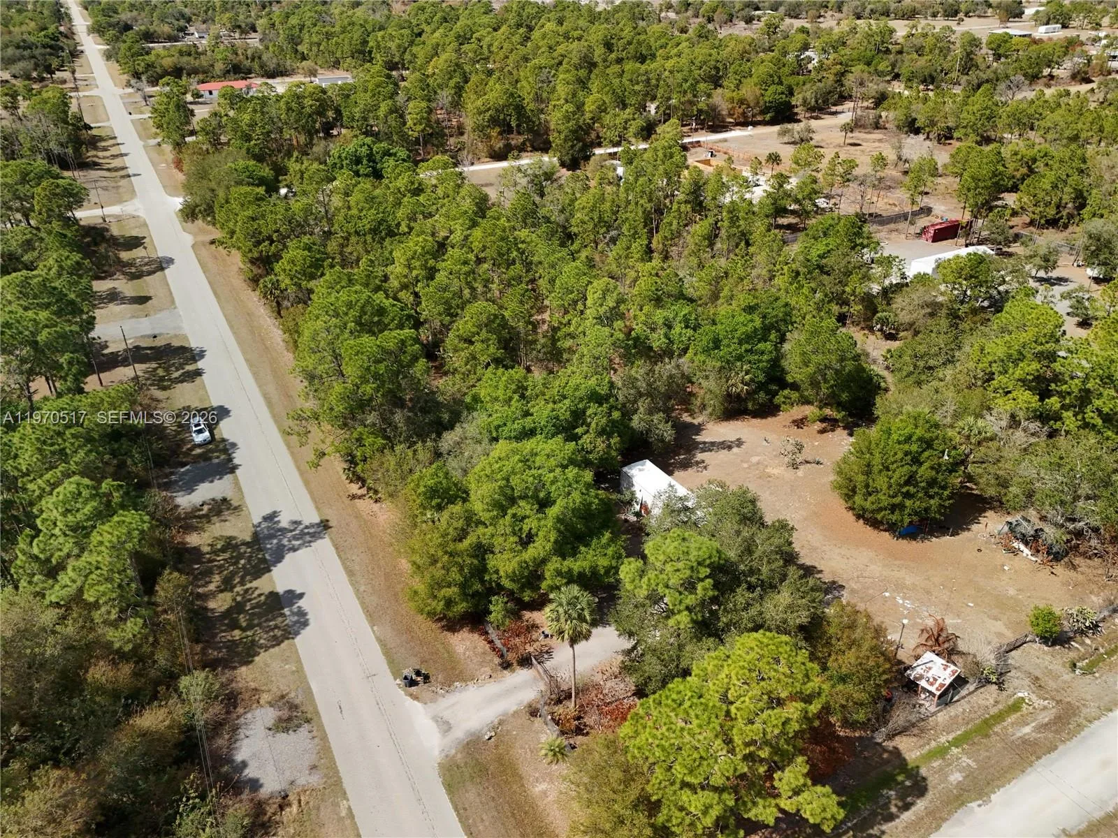 439 AVENIDA DEL SUR, Clewiston, FL 33440 photo 12