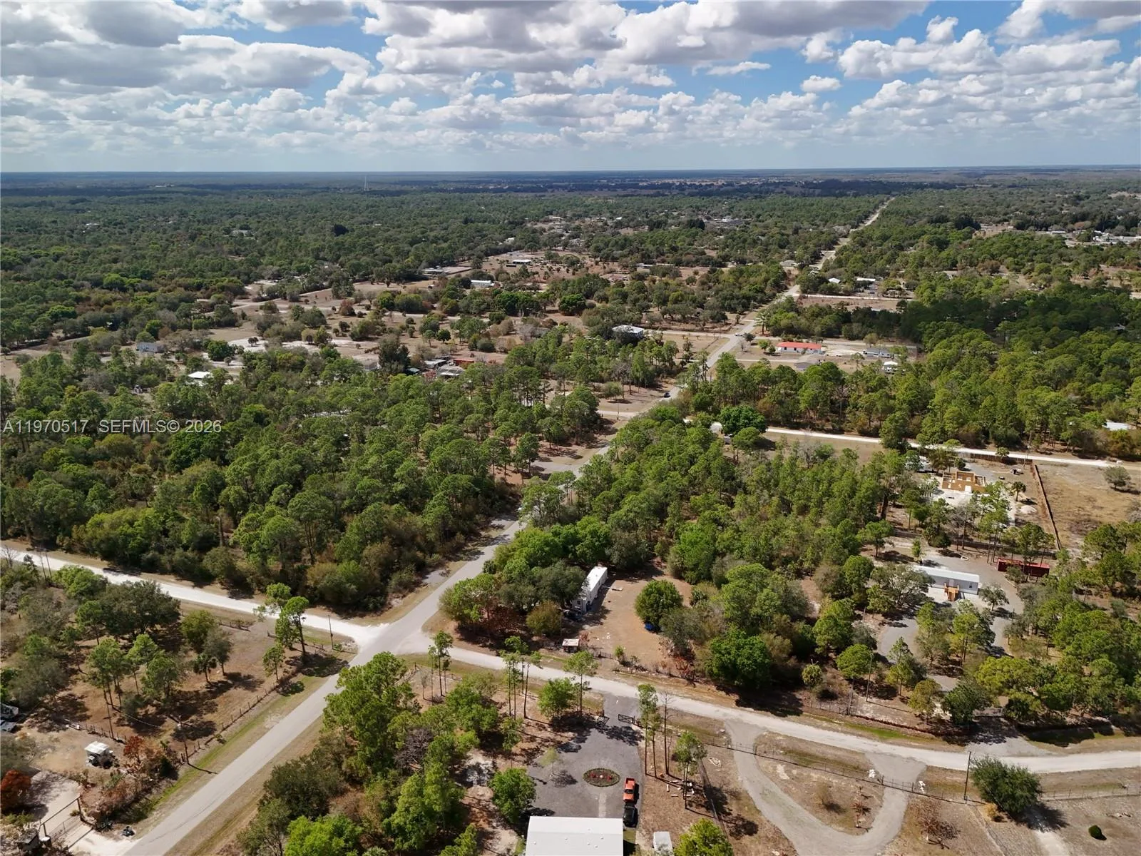 439 AVENIDA DEL SUR, Clewiston, FL 33440 photo 5