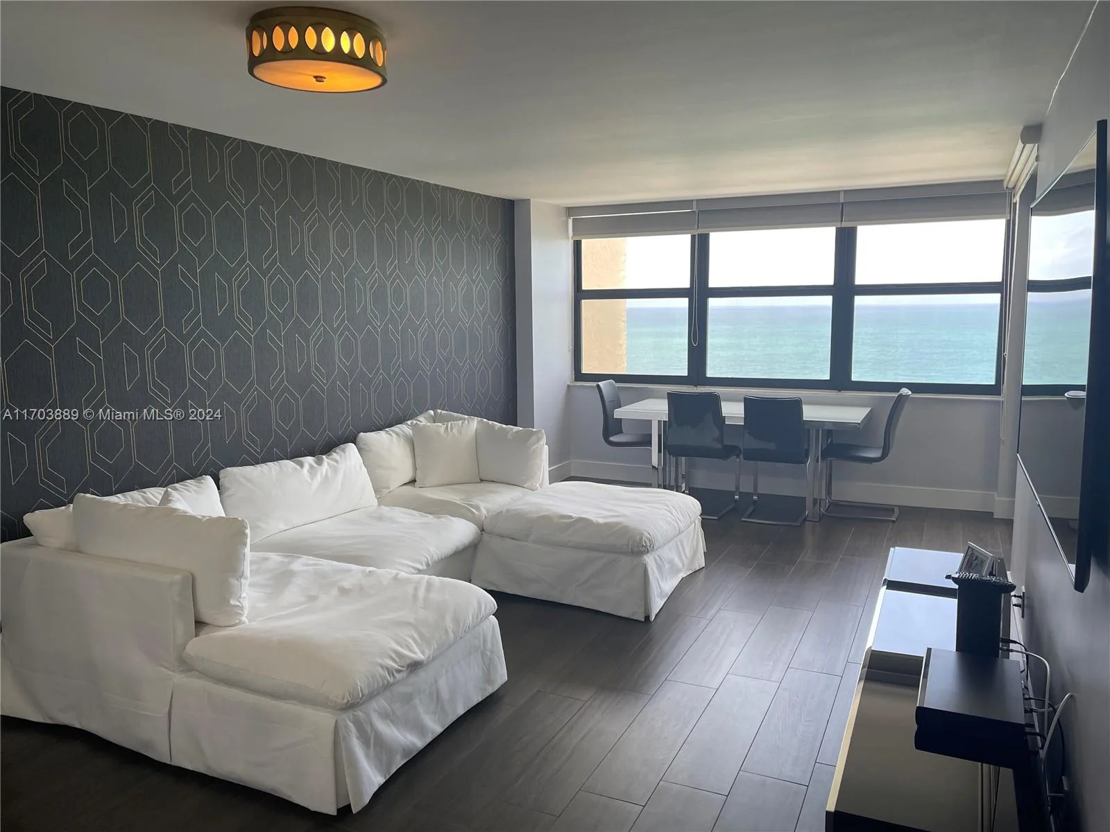 2555 Collins Ave # 1409, Miami Beach, FL 33140 photo 10