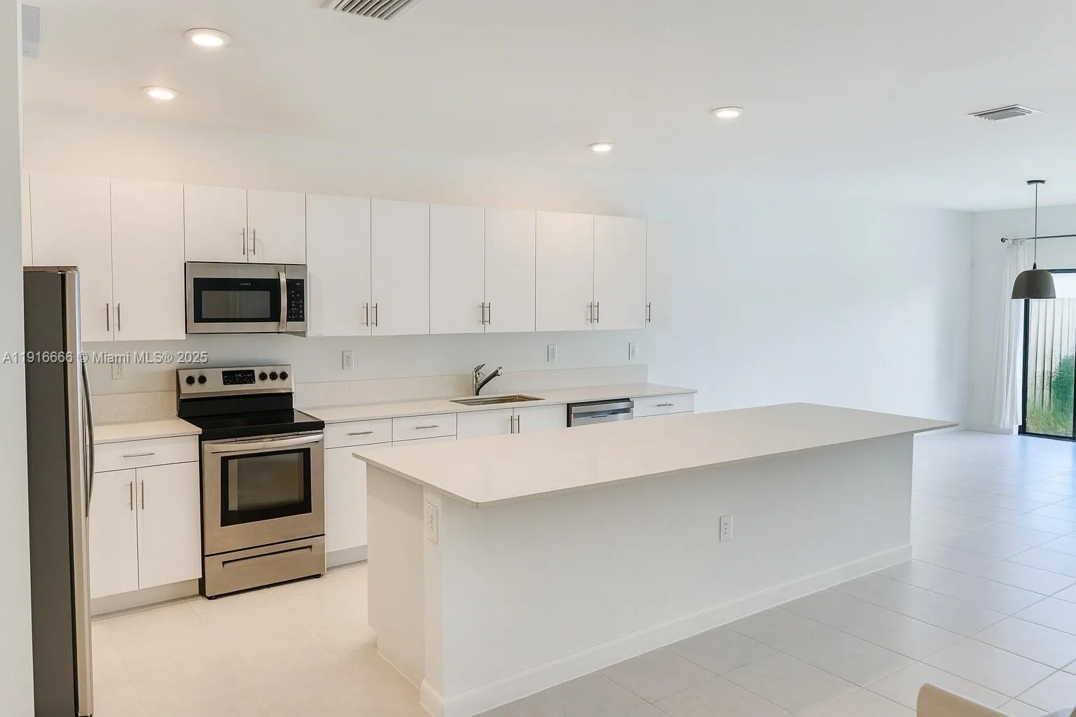 25564 SW 108th Ave, Homestead, FL 33032 photo 6