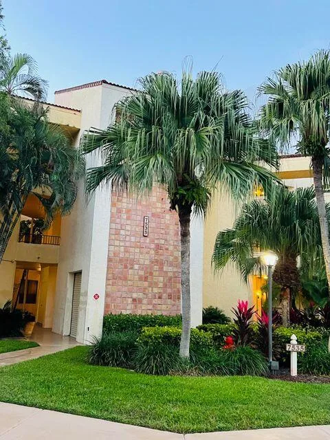 7535 La Paz Boulevard # 307, Boca Raton, FL 33433