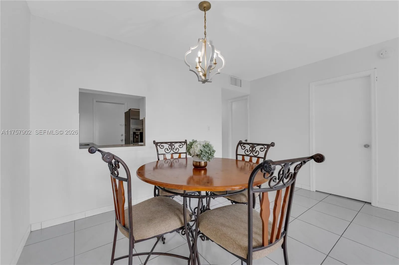 1817 S Ocean Dr # 827, Hallandale Beach, FL 33009 photo 7