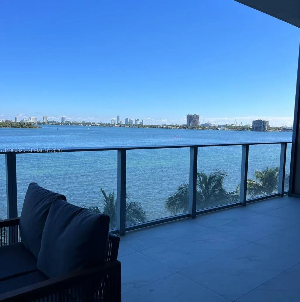 700 NE 24 # 203, Miami, FL 33137 photo 11