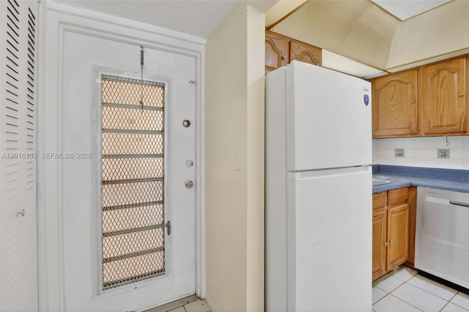 3048 E Sunrise Lakes Dr # 220, Sunrise, FL 33322 photo 11