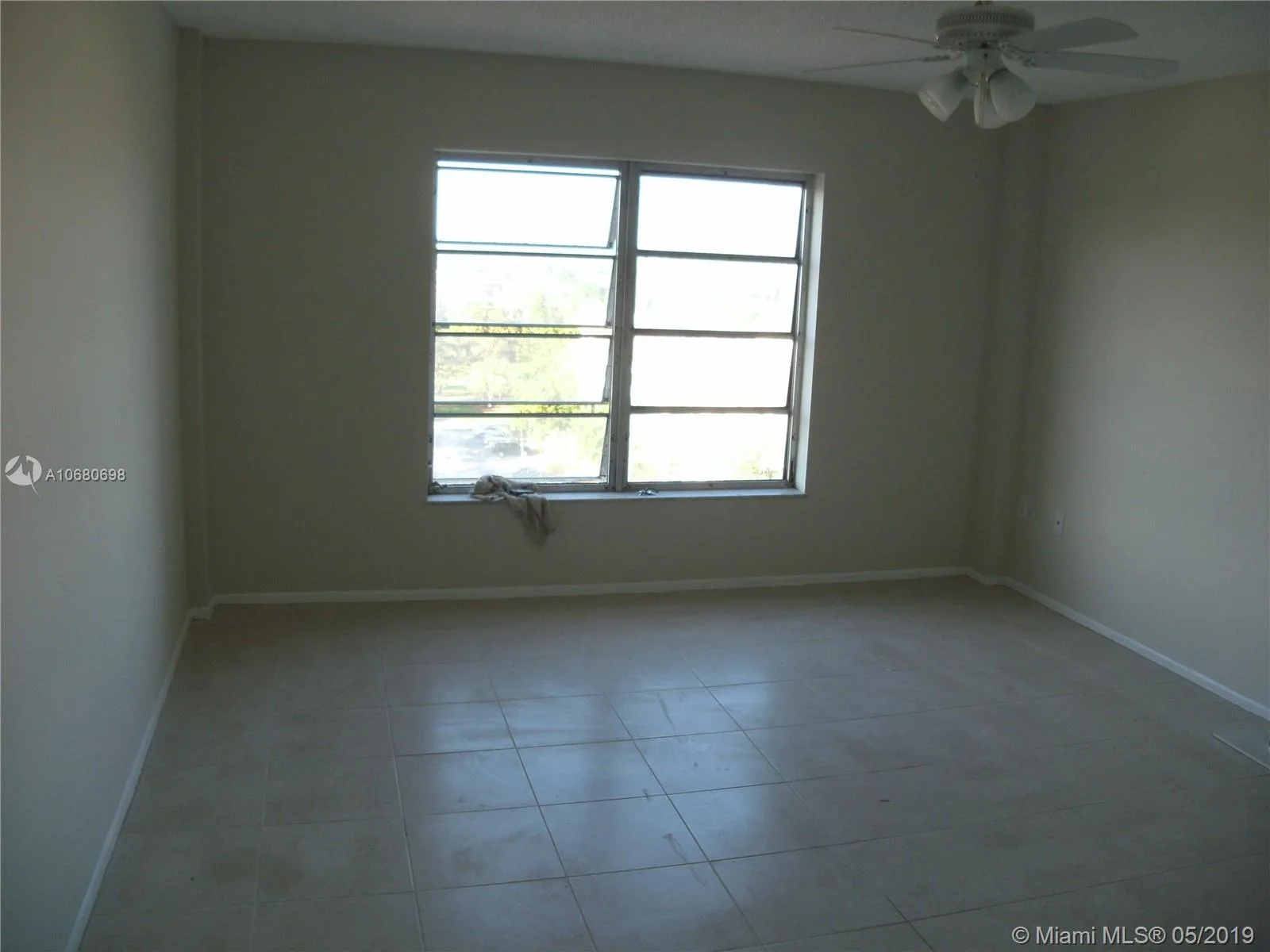 4174 Inverrary Dr # 911, Lauderhill, FL 33319 photo 2