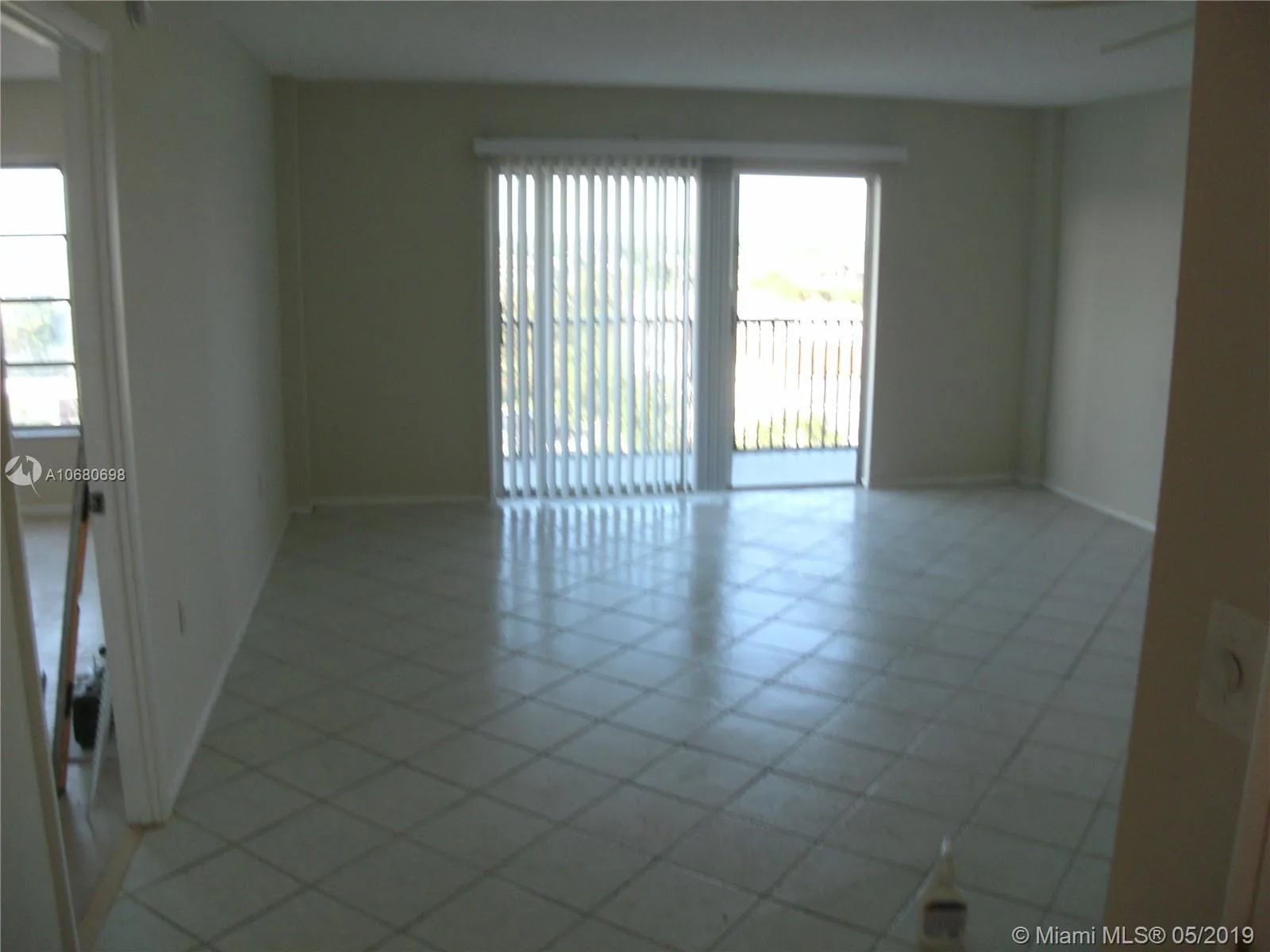 4174 Inverrary Dr # 911, Lauderhill, FL 33319 photo 6