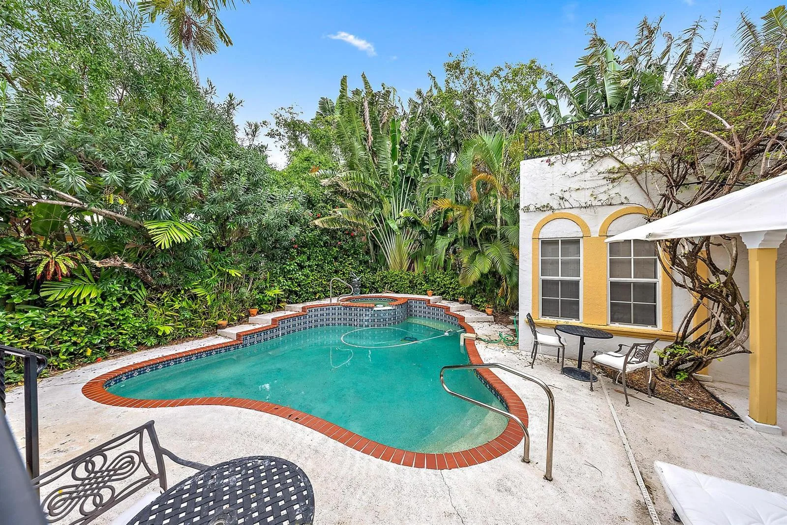 325 Seaspray Avenue, Palm Beach, FL 33480 photo 9