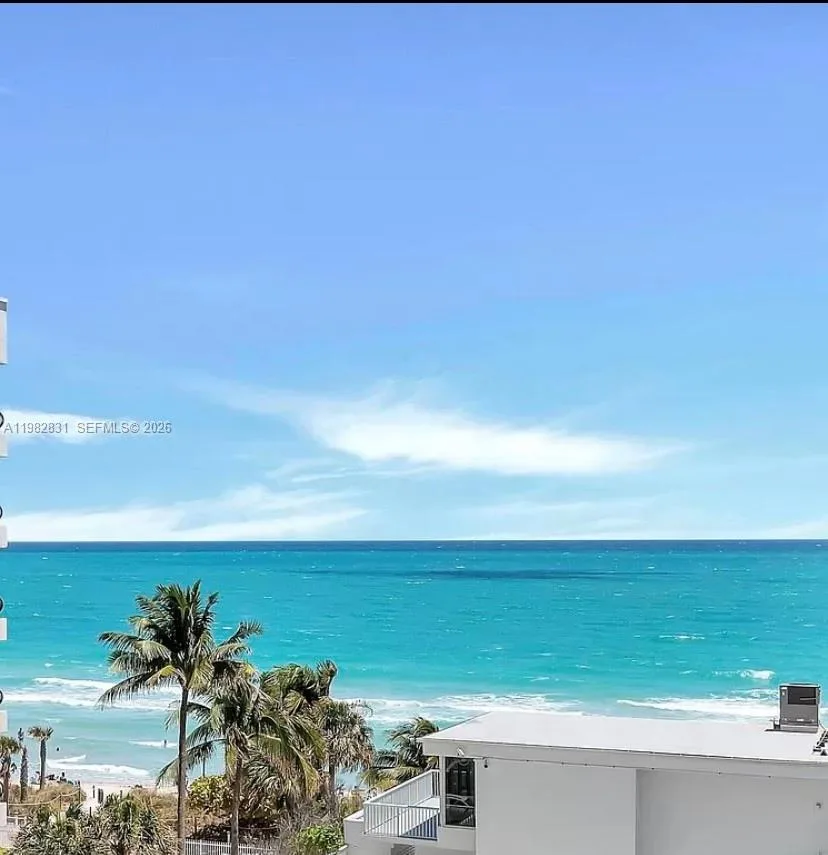 5401 Collins Ave # 411, Miami Beach, FL 33140 photo 2