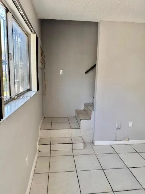 927 NW 7th Ct # 2, Miami, FL 33136 photo 5