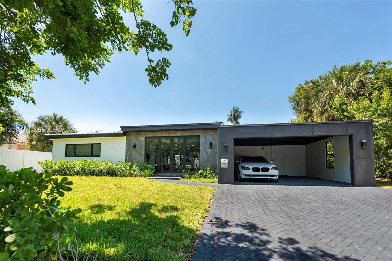 2308 SE 18 St, Fort Lauderdale, FL 33316
