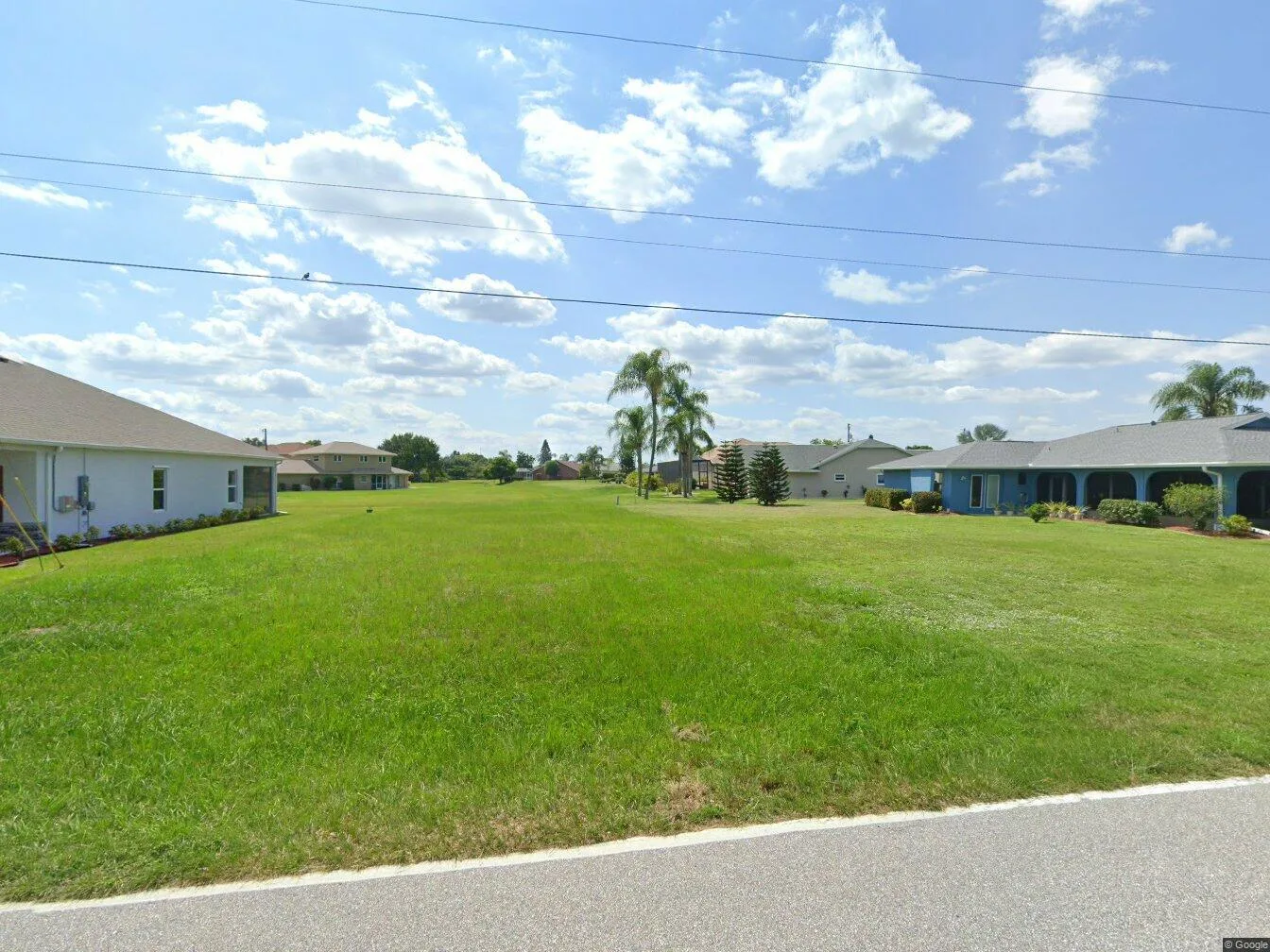 1630 Nuremberg Boulevard, Punta Gorda, FL 33983