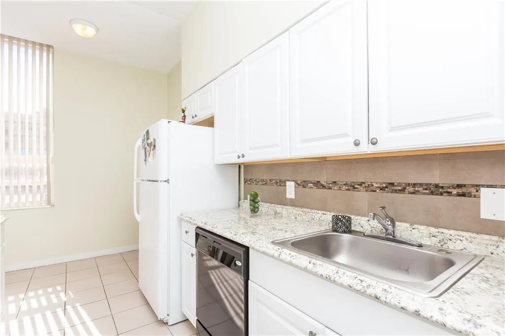 326 Harrison Street # 302a, Hollywood, FL 33019 — zdjęcie 5